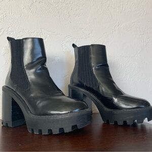 🖤 Zara Black Patent Chunky Platform Chelsea Boots - Size 38 (7.5 US) 🖤